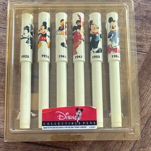Disney Mickey Mouse Cream Collectible Pens